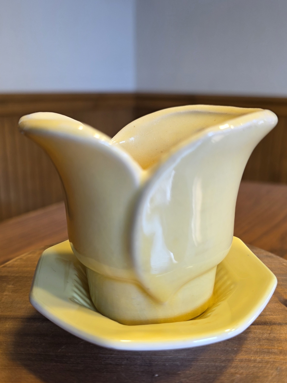 VTG Ironstone Yellow Tulip Planter